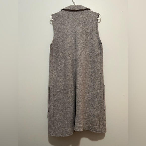 Tahari Gray Wool Cardigan 07 - Picture 12 of 16